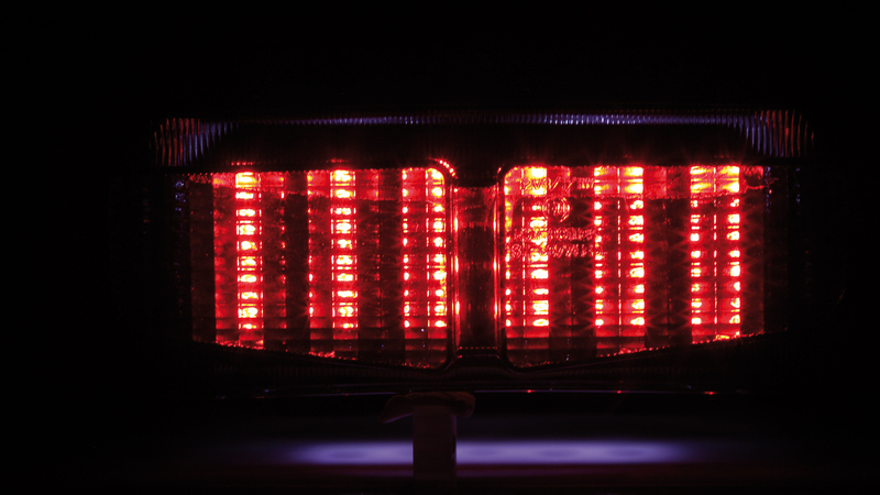 HIGHSIDER smart LED Rücklicht Schwarz Yamaha Style, E-Geprüft (1Stck) – Bild 5