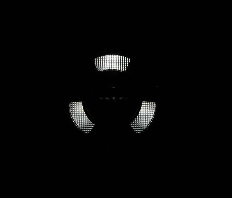 HIGHSIDER pro 7 Zoll Scheinwerfer Frame-R1 Typ 11 LED Schwarz Untere Befestigung – Bild 5